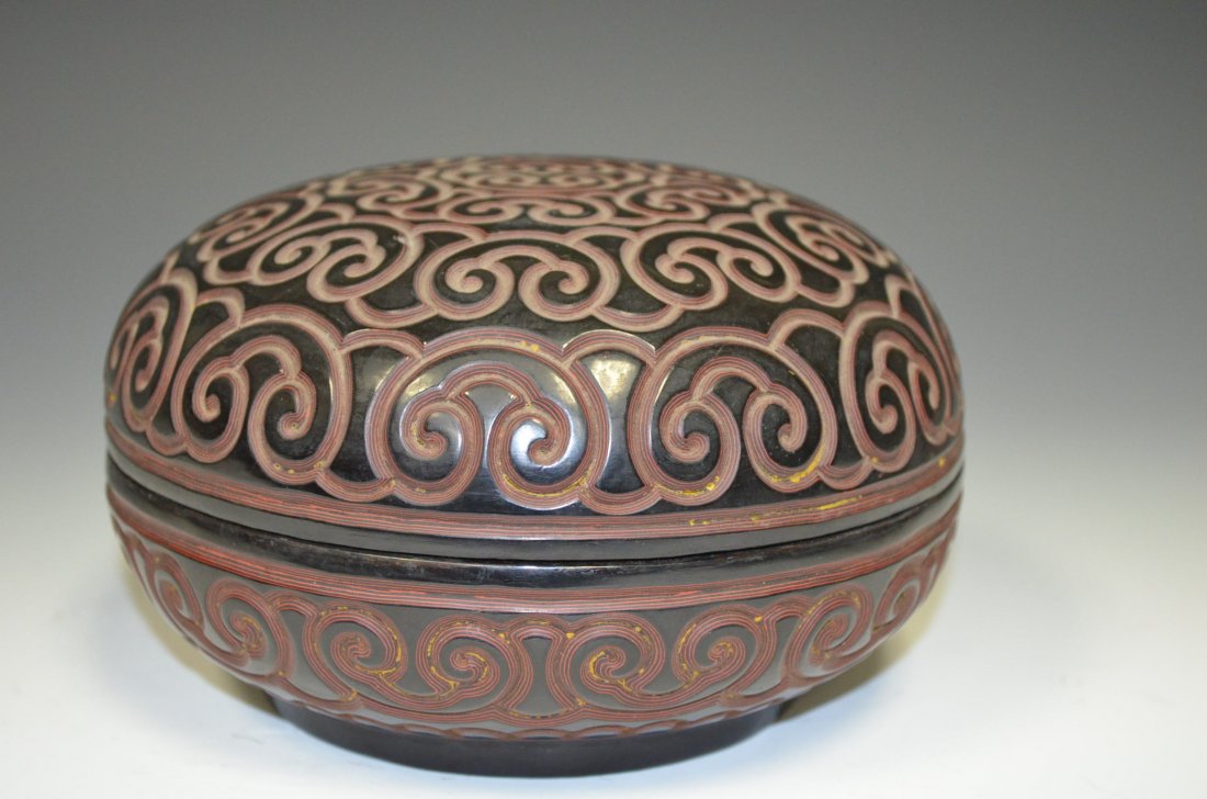 Chinese Carved Cinnabar Box: Chinese Carved Cinnabar Box D: 6 inches