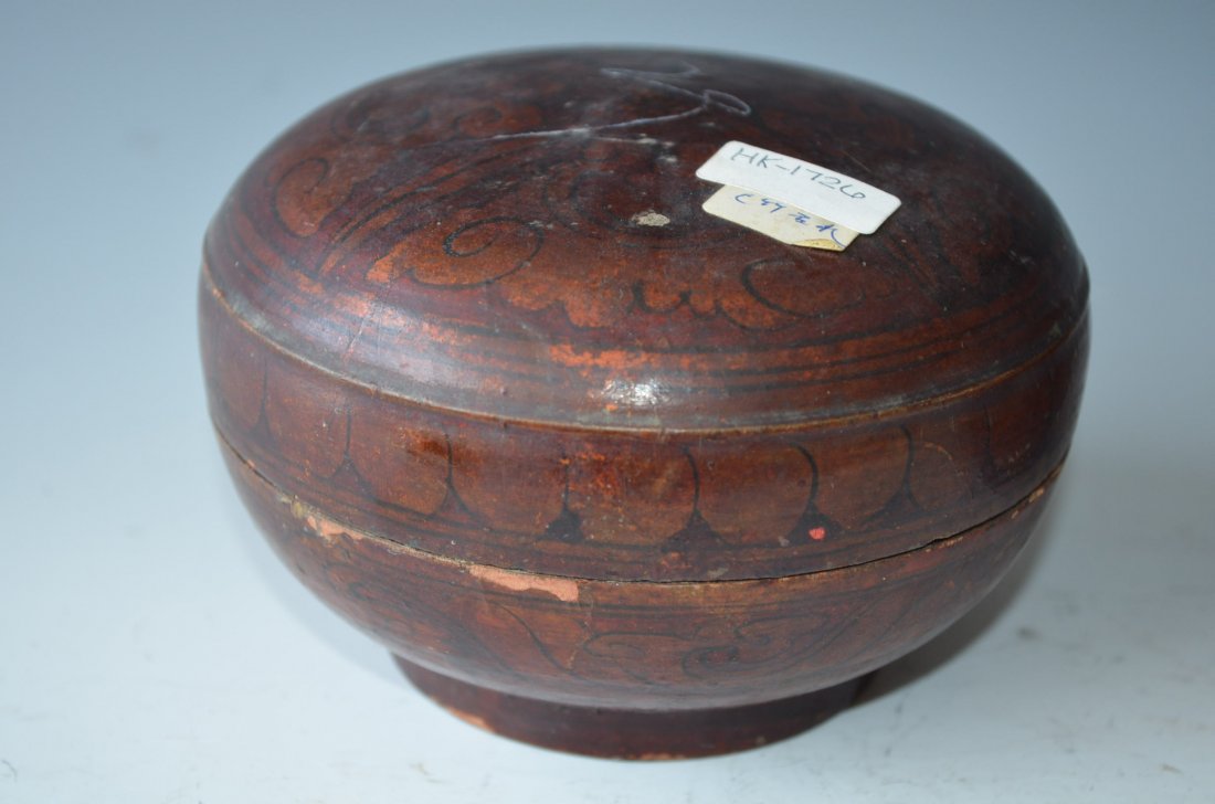 Chinese Lacquer Round Plates Two Pieces - 2