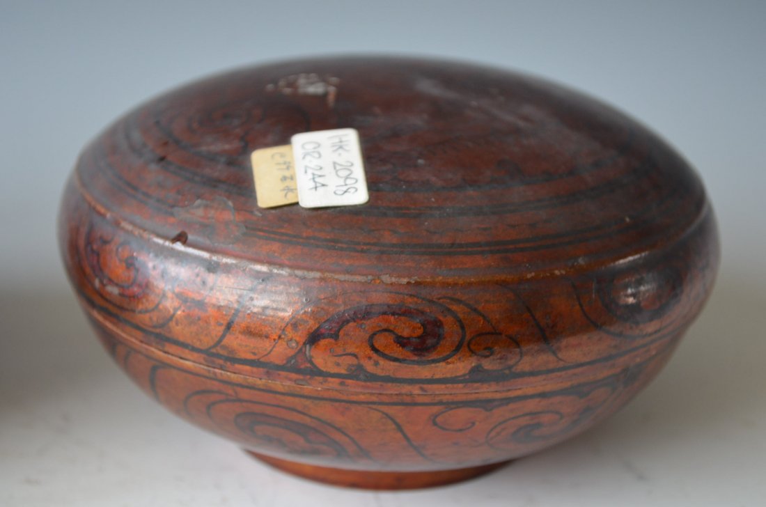 Chinese Lacquer Round Plates Two Pieces - 3
