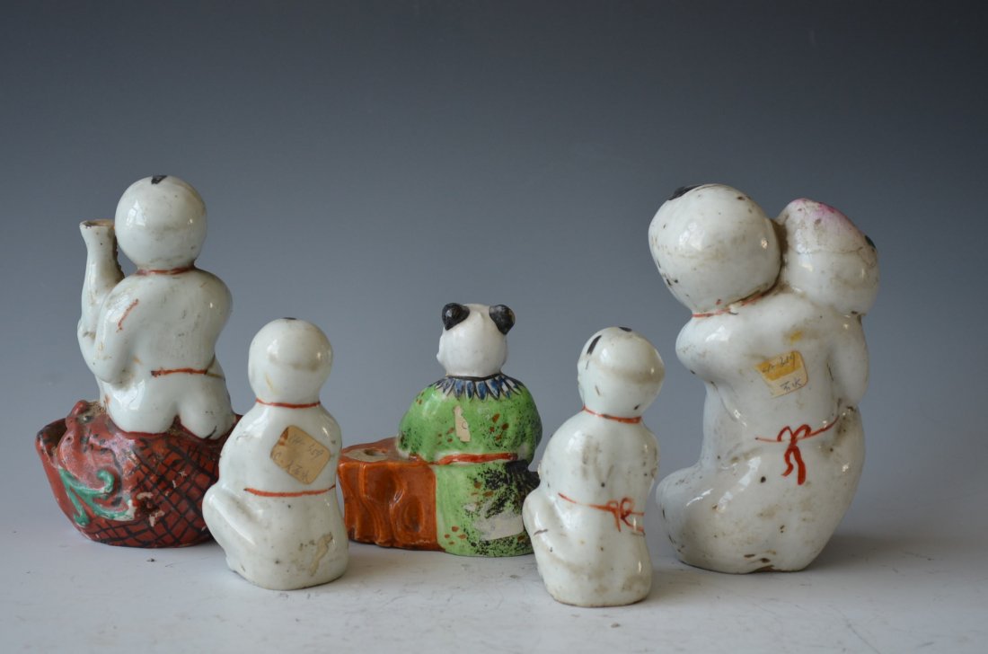 Chinese Porcelain Figuresm Five Pieces - 3