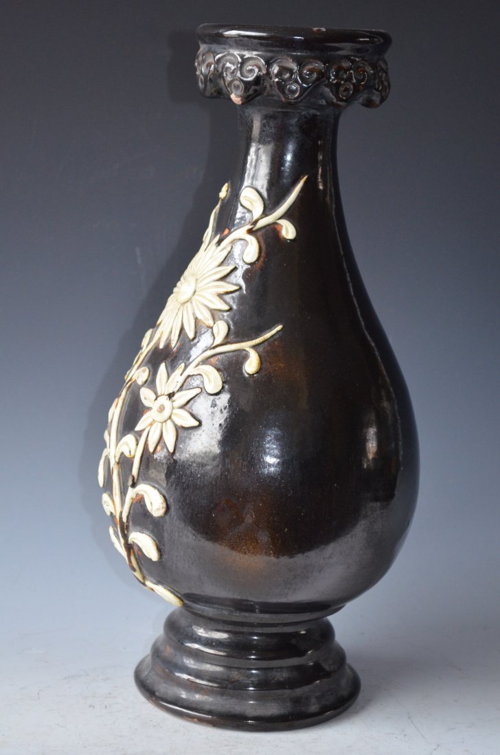Large Chinese Black Glazed Ceramic Vase - 6