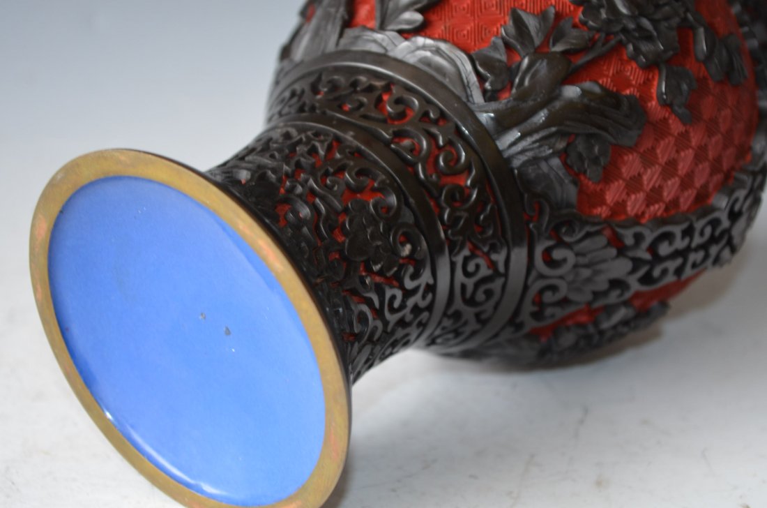 Chinese Carved Cinnabar Vase - 8