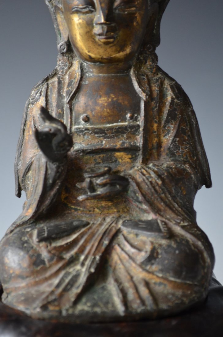 Antique Chinese Bronze Seated Buddha - 3