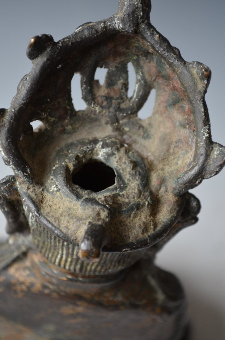 Antique Chinese Bronze Seated Buddha - 6