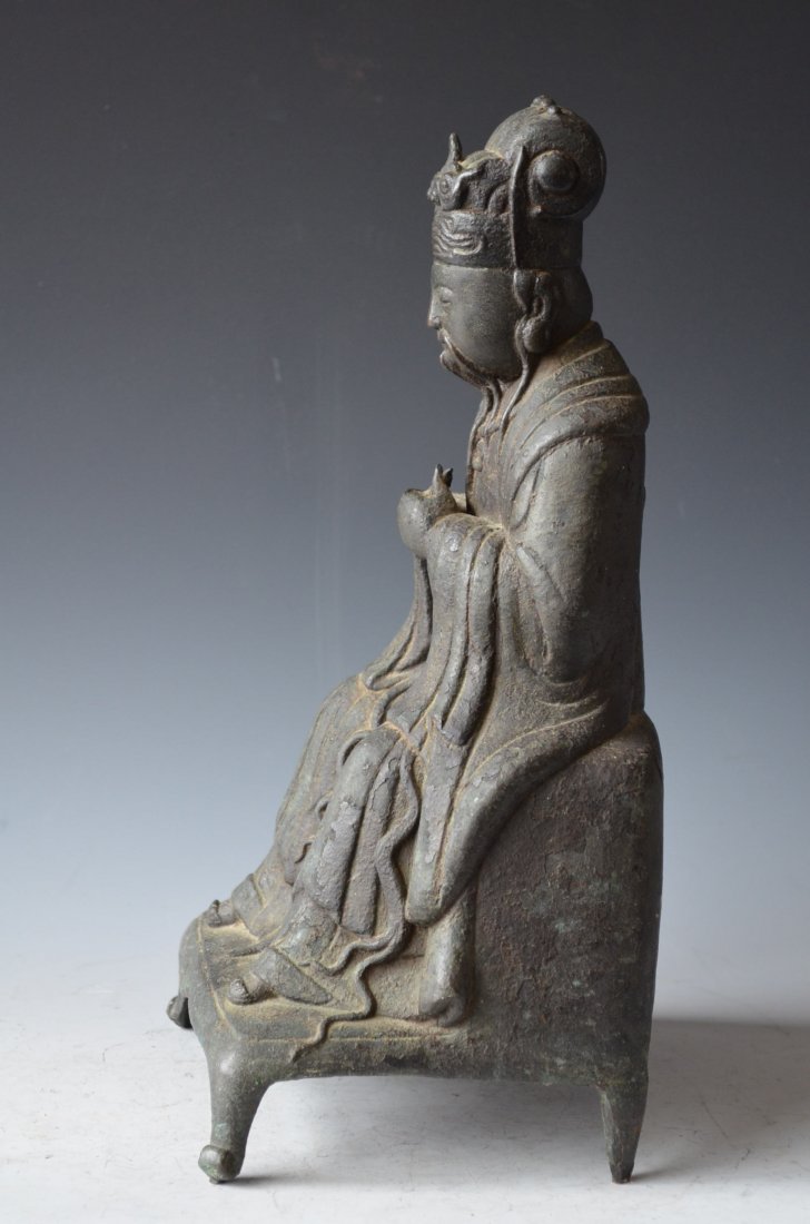 Chinese Bronze Model of a Seated Chinese Nobelman - 4