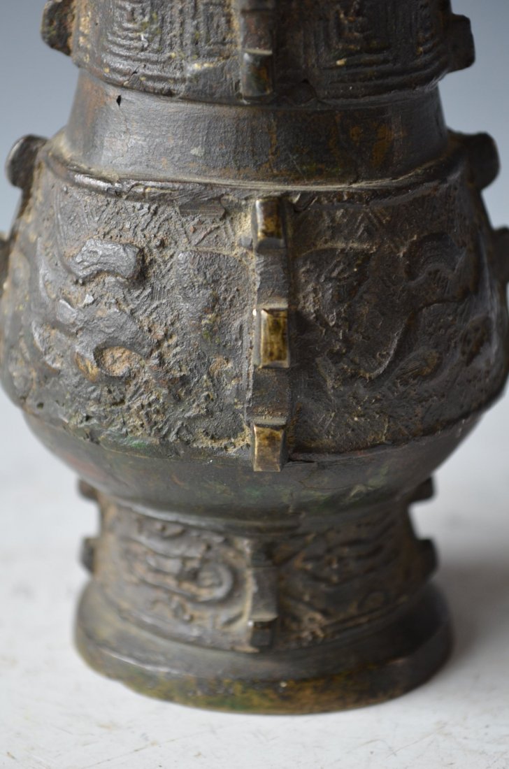 Small Chinese Bronze Archaic Style Lidded Food Vessel - 3