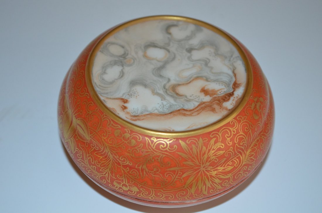 Chinese Red Ground Gold Gilt Decorated Porcelain Box - 2