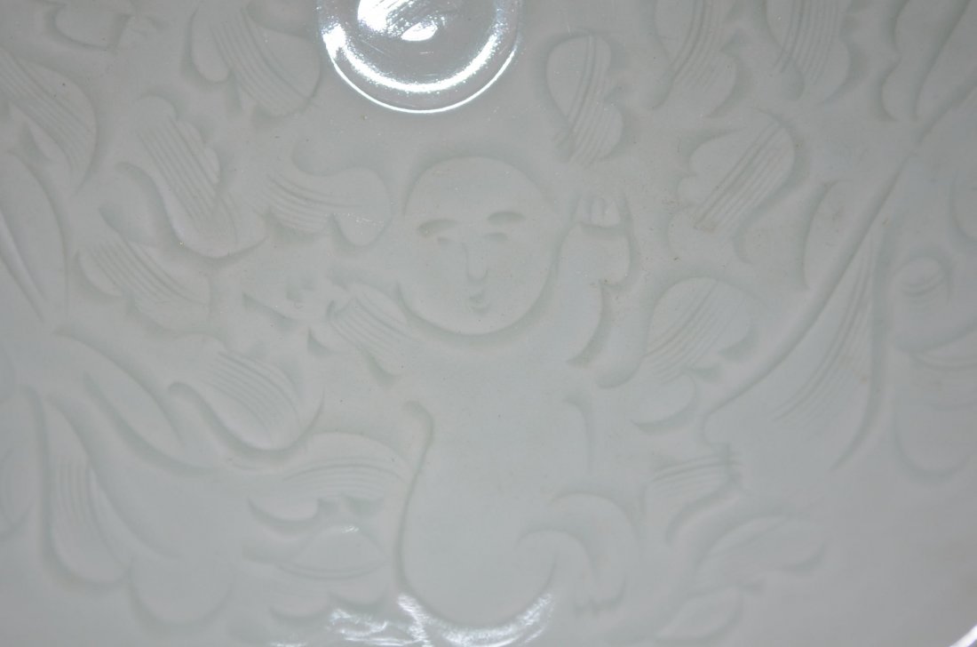 Chinese Southern Song Celadon Glazed Footed Bowl - 3