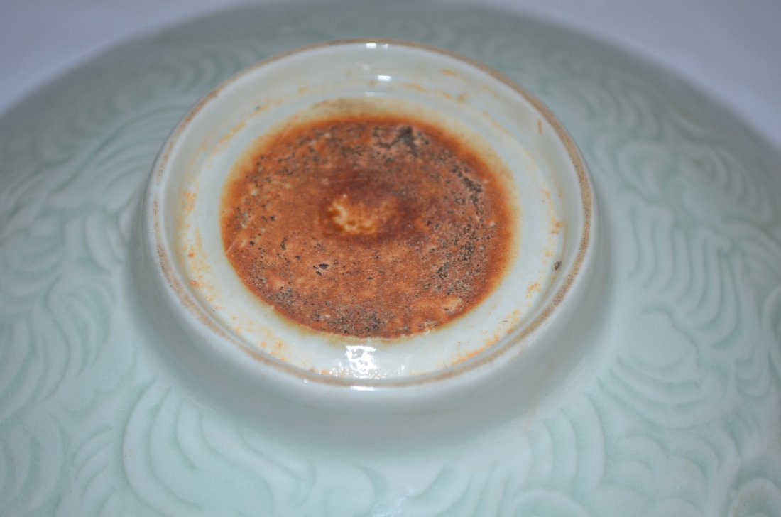 Chinese Southern Song Celadon Glazed Footed Bowl - 6