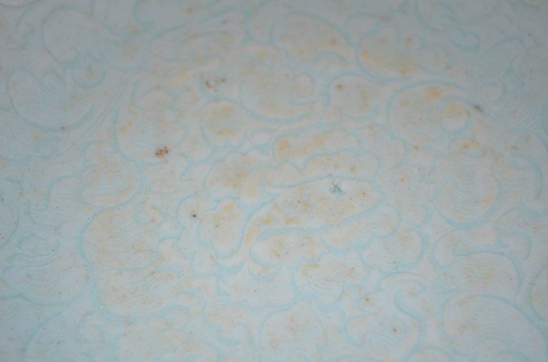 Chinese Southern Song Pale Celadon Glazed Porcelain Bow - 3