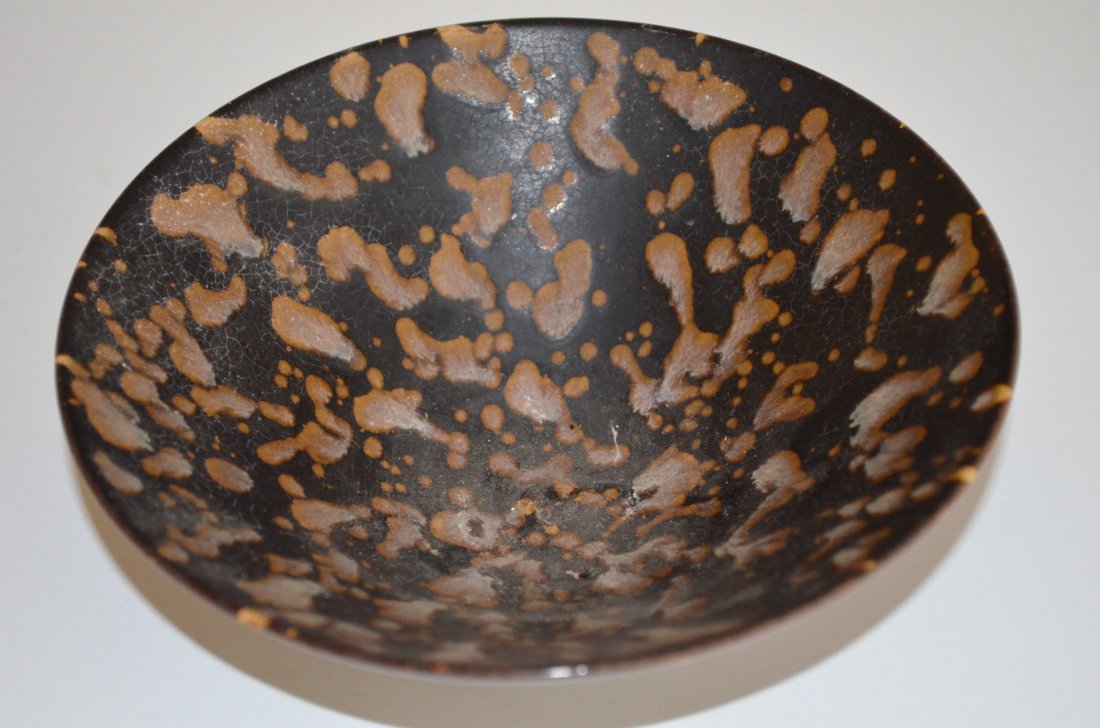 Brown Splash Glazed Porcelain Chinese Footed Bowl: Brown Splash Glazed Porcelain Chinese Footed Bowl with Light Beige/Brown Spalshes Both to the interior and exterior of the Bowl. D: 6 1/2 Inches