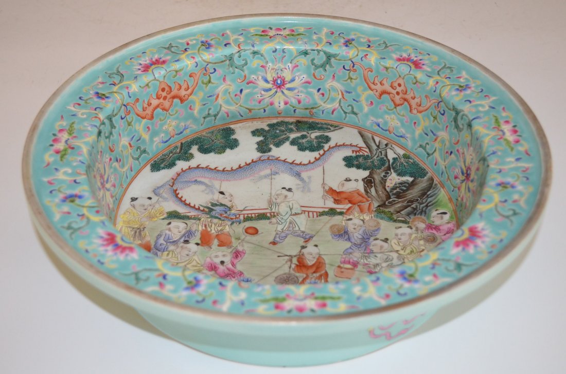 Chinese Turquoise Glazed Famille Rose Bowl