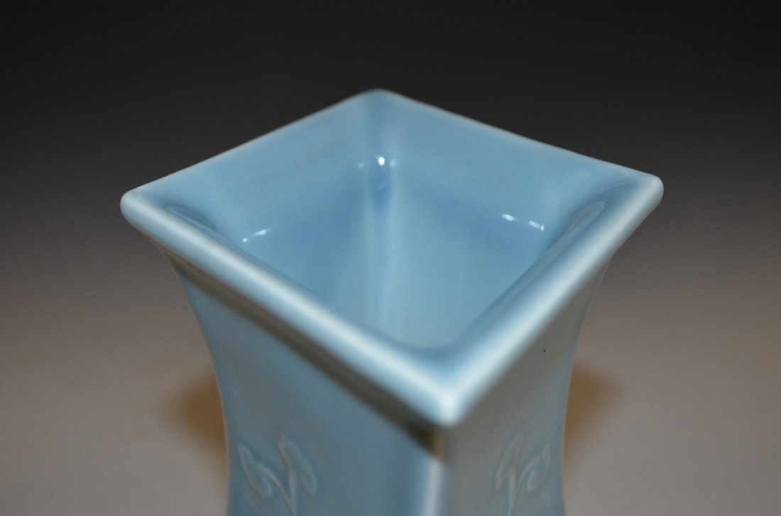 Large Pale Blue & White Glazed Chinese Square Vase - 4