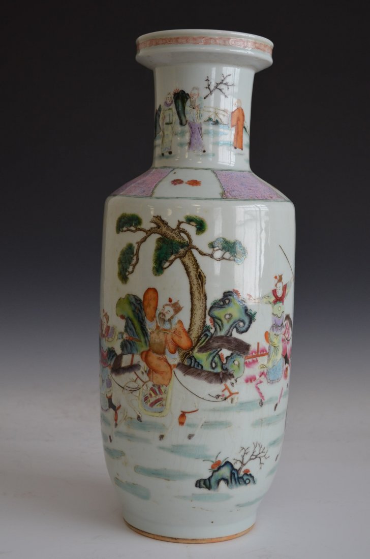 Large Chinese Famille Rose Porcelain Warrior Vase