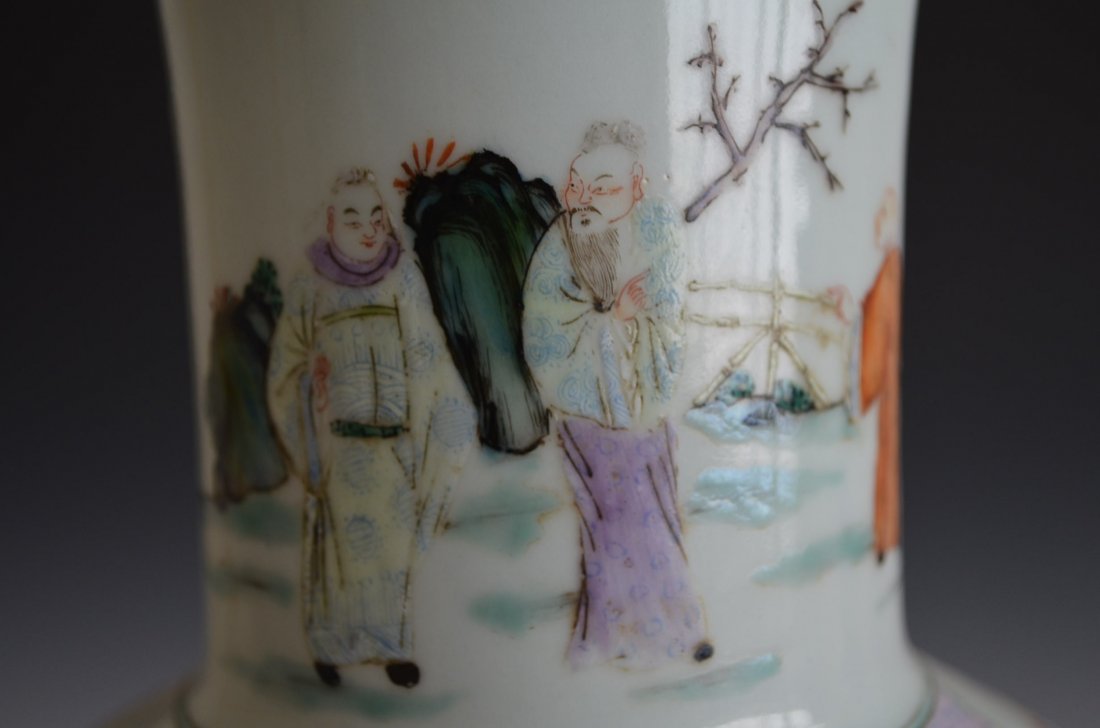 Large Chinese Famille Rose Porcelain Warrior Vase - 9