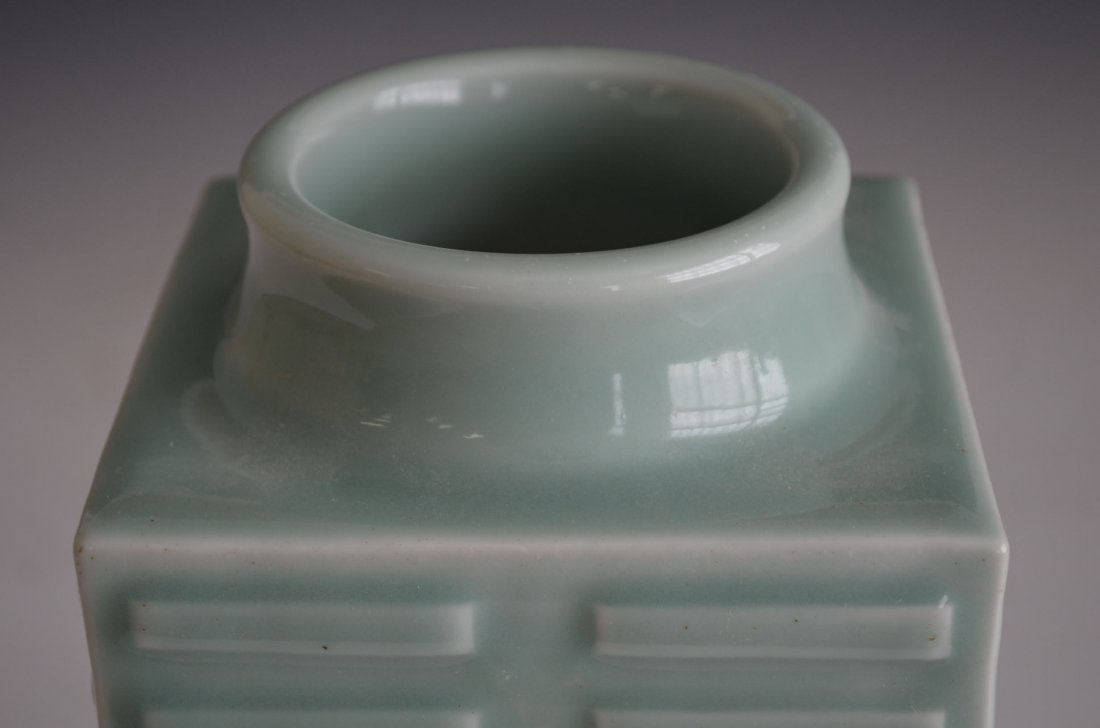 Pale Green Glazed Porcelain Chinese Square Vase - 2