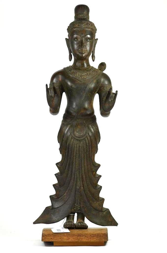 Antique Bronze Standing Thai Buddha: Antique Bronze Standing Thai Buddha, 17/18 th century cast bronze with detailed features; H: 25.5 inches