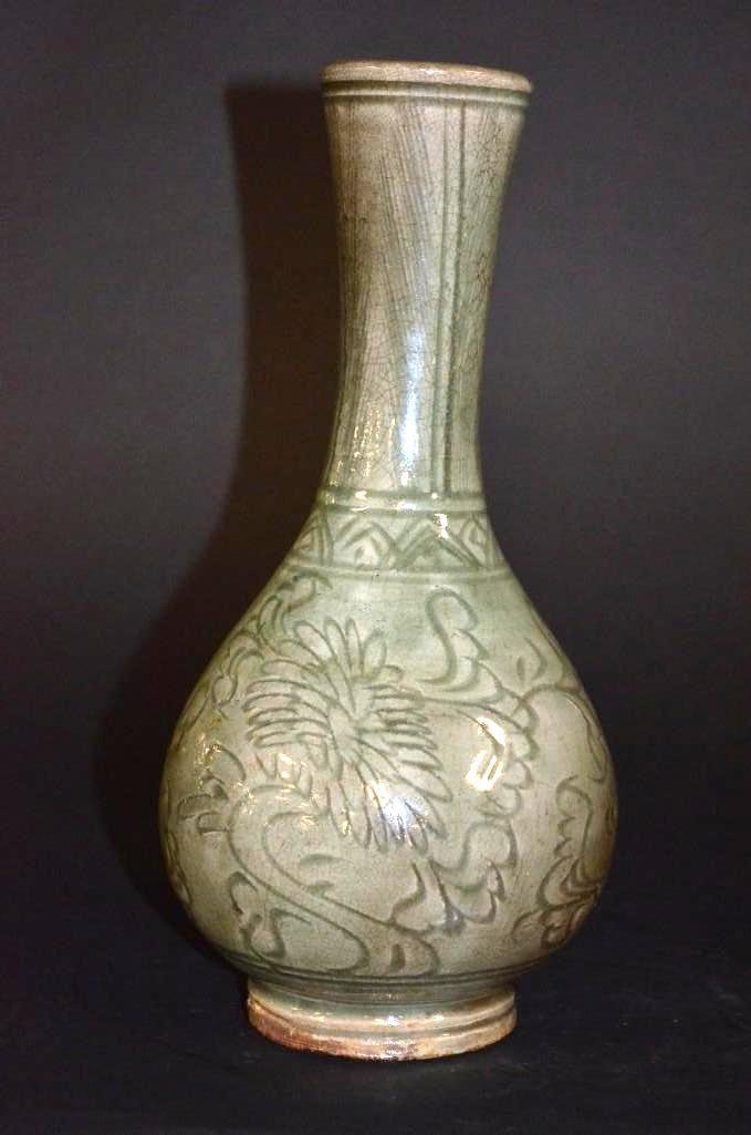 Chinese Celadon Glaze Porcelain Bottle Vase (1 of 6)