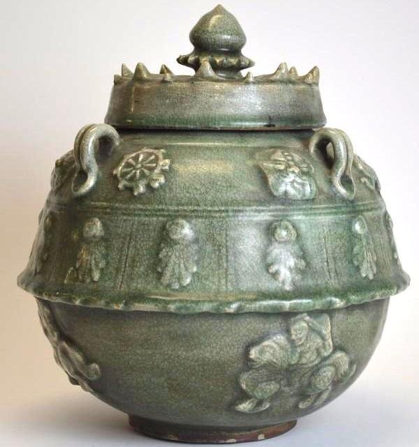 Chinese Celadon Glaze Lidded Porcelain Jar (1 of 10)