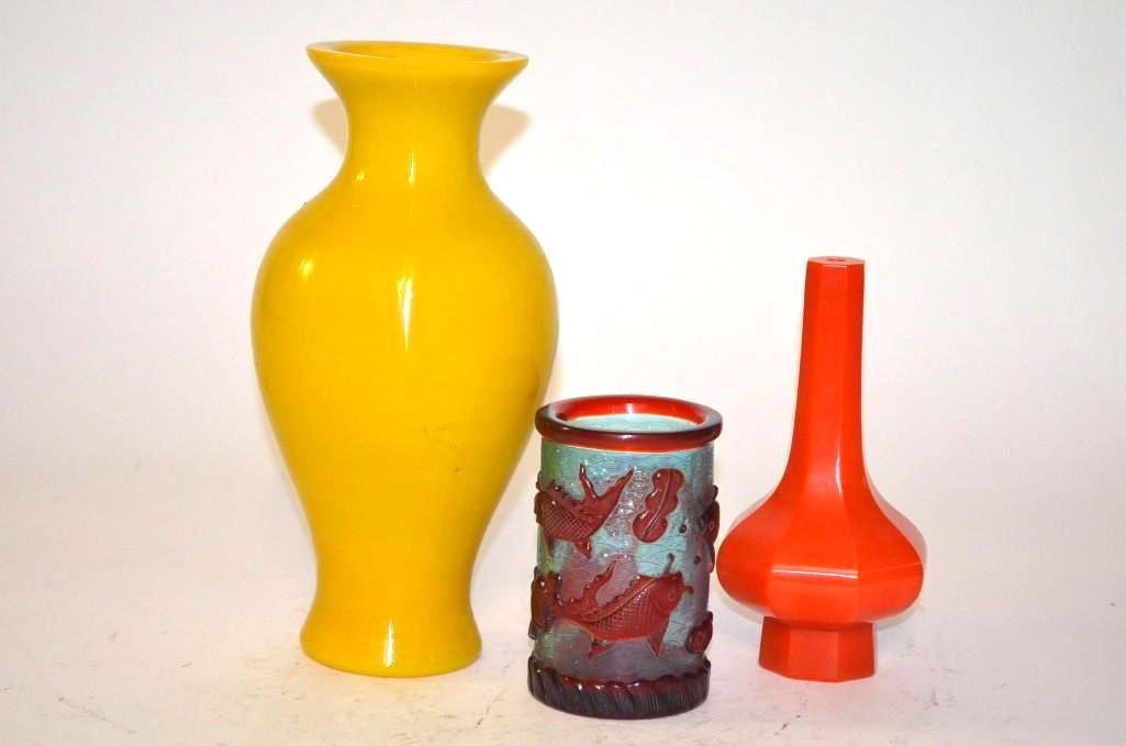 Three Chinese Glass Vase (1 of 5)