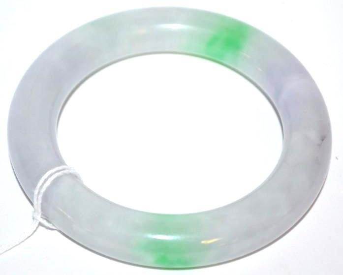 Chinese Jadeite Bangle (1 of 3)