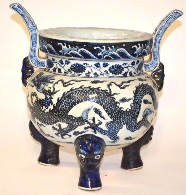 Chinese Blue & White Dragon Porcelain  Tripod Censor (1 of 6)
