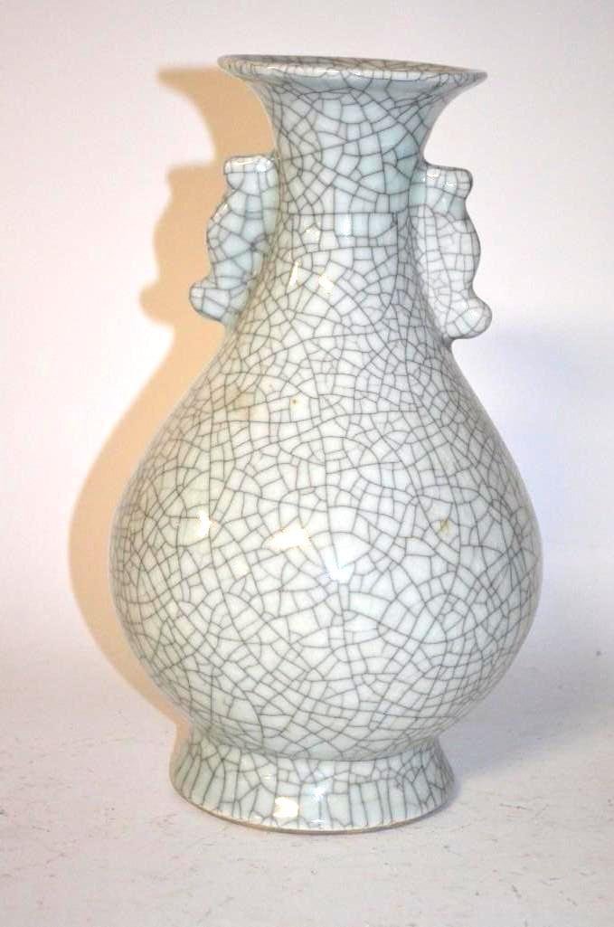Chinese Crackle Glaze Bottle Shape Vase (1 of 7)