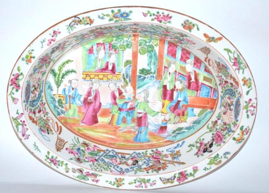 CHINESE EXPORT PORCELAIN 'CANTON FAMILLE ROSE' (1 of 10)