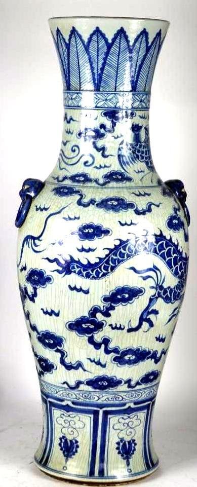 Large Chinese Blue & White Porcelain Dragon Vase (1 of 10)