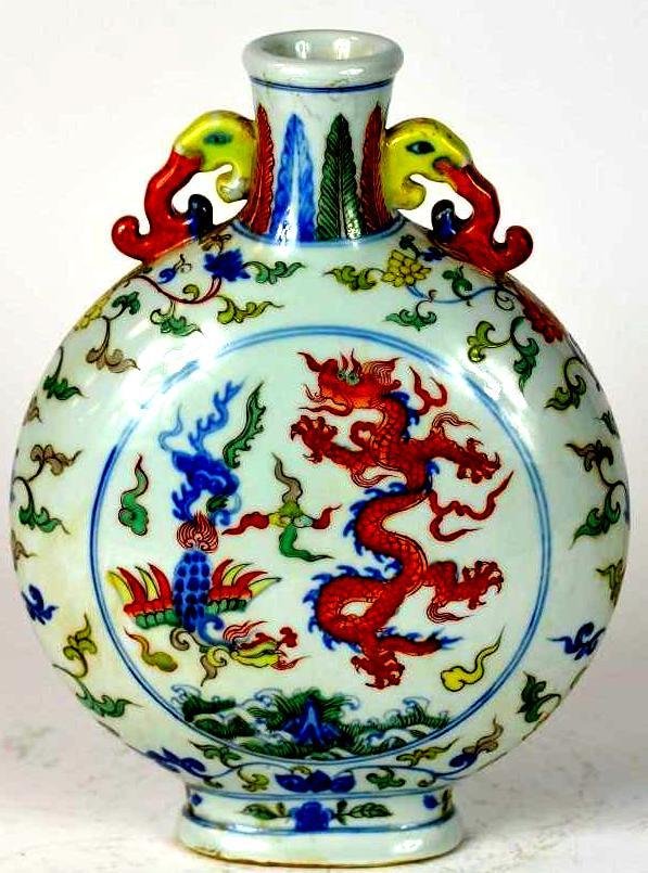 Chinese Woucai Glaze Dragon Moonflask (1 of 10)