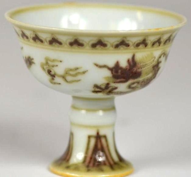 Chinese Under glaze Red Porcelain Dragon Stemp Cup (1 of 5)