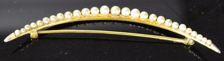 Edwardian 18K Gold & Natural Ocean Pearls Pin: Edwardian 18K Gold & Natural Ocean Pearls Pin, 100% Guaranteed Authenticity, Wt.:6 g. Length: 3 Inches