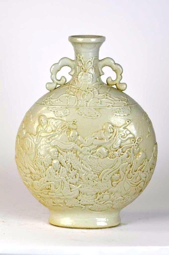 Chinese White Glaze Porcelain Moonflask (1 of 9)