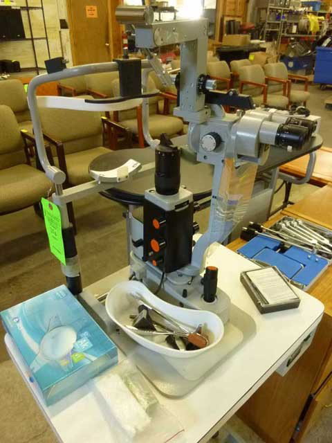 Zeiss 30SL-M Slit Light with calibrator, tuning: fork and other miscellaneous