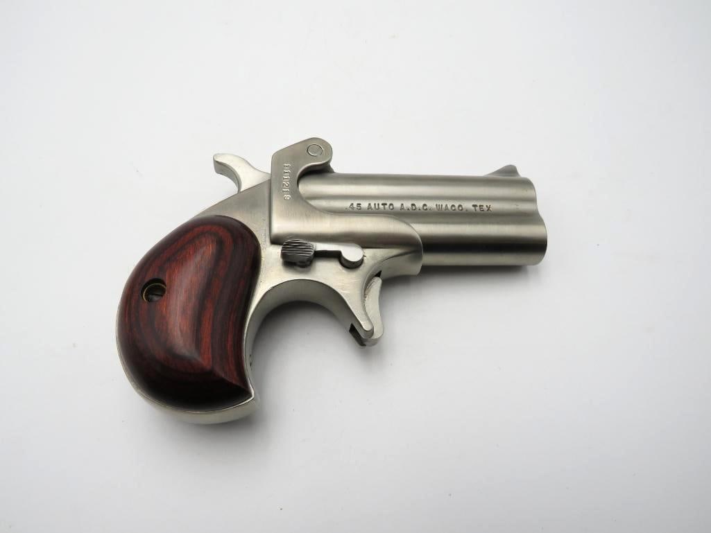 American Derringer Co. Model 1 Derringer: s.n. 111219, .45 ACP, stainless steel, excellent condition in the box. Modern (23-0735)