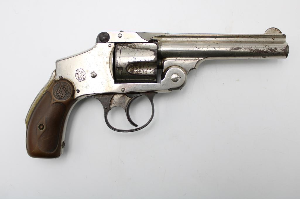 Smith & Wesson Safety Hammerless 5th model Double Action Revolver: s.n.191683, .38 S&W, 4" barrel, fluted cylinder, Nickel finish, ca. 1898-1907. C&R (23-0652)
