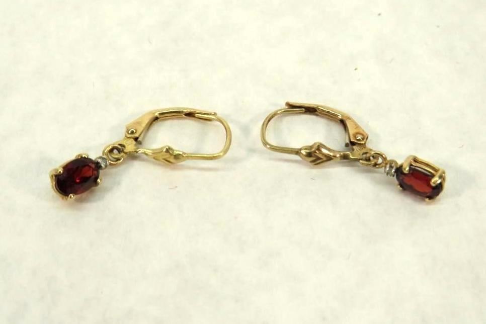 Pair of 10K Yellow Gold, Garnet & White Sapphire Earrings: 6mm x 4mm garnets, 1.5 grams total weight