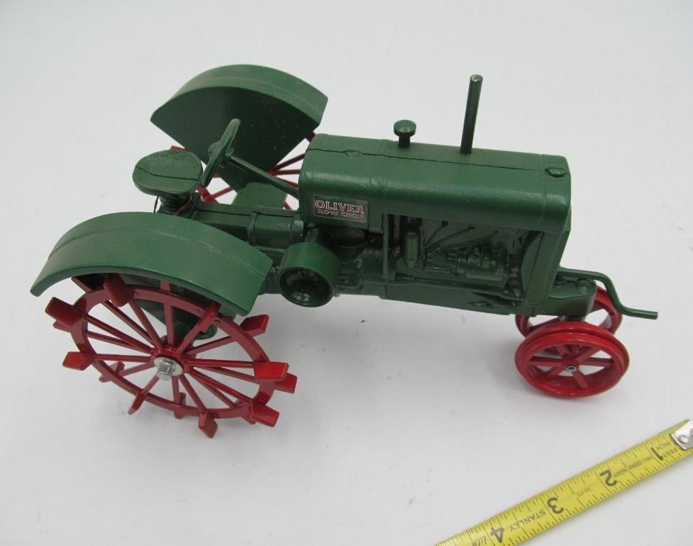 Oliver Hart-Parr Row Crop Diesel Tractor (1 of 4)