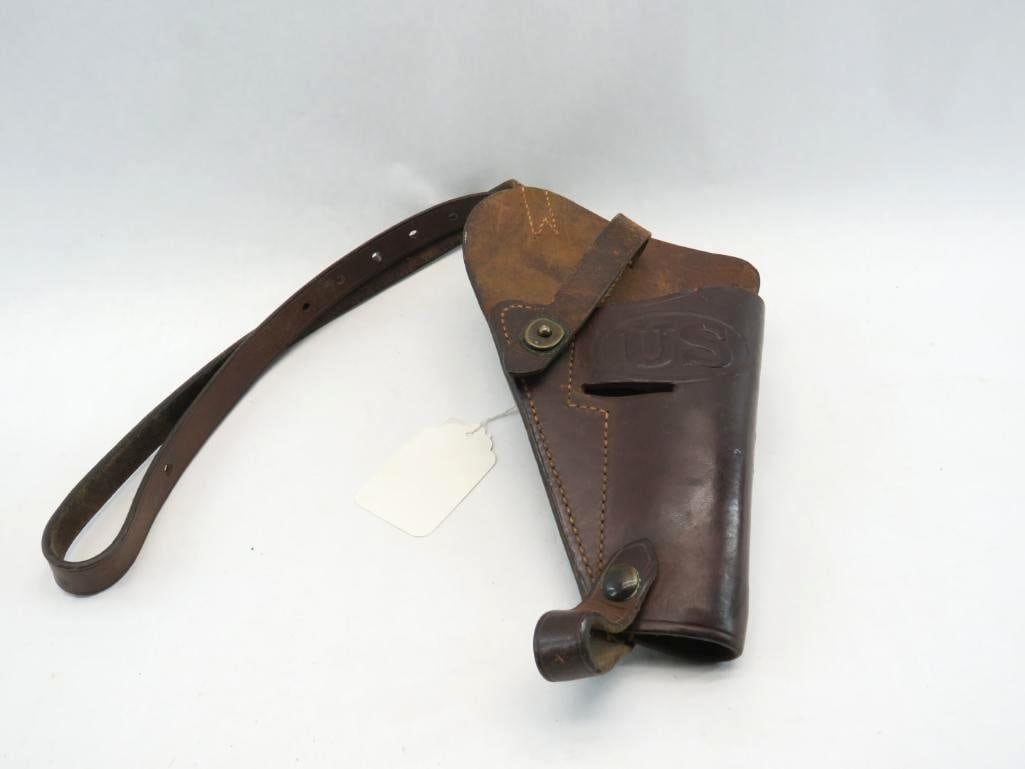 Vintage Sears Saddlery Co U.S. Shoulder Holster (1 of 3)