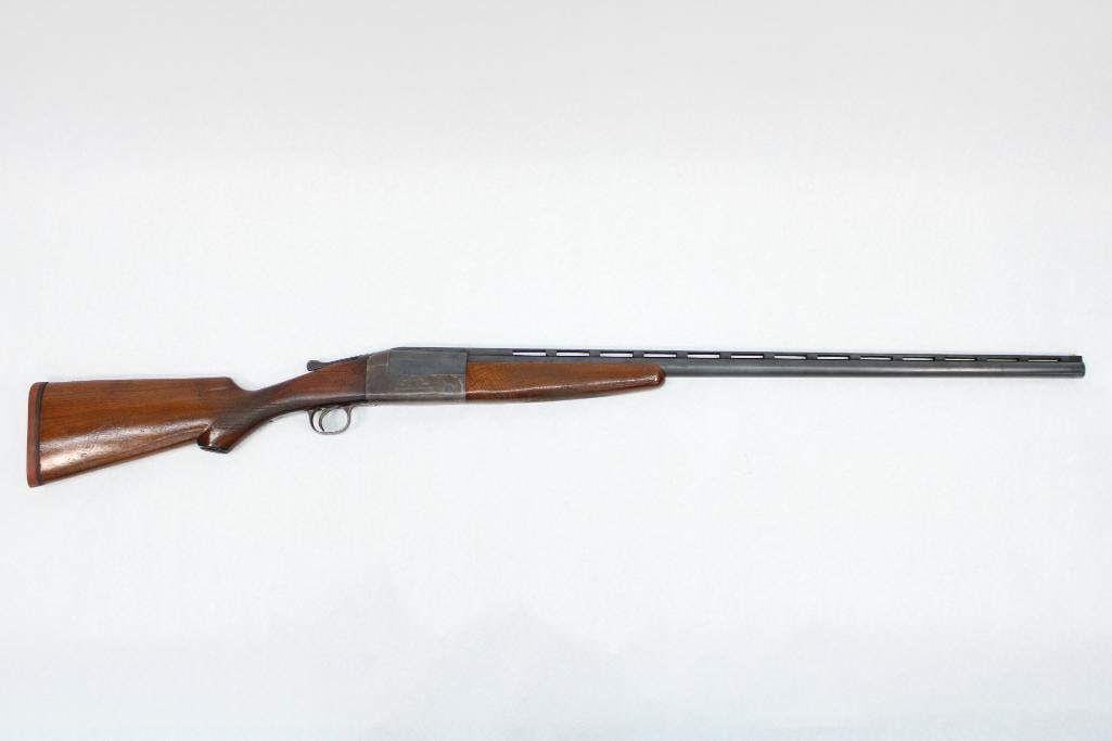 Lefever Arms Co. Single Shot Trap Shotgun: s.n. 19176, 12 Ga. 32" ventilated rib barrel, 2.75" chamber, full choke, butt pad replaced, stock cracked at action, C & R. (24-0074)