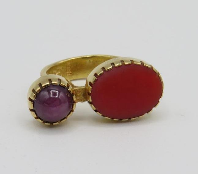 Yazzie Johnson and Gail Bird 18K Yellow Gold, Red Coral and Star Ruby Ring (1 of 11)