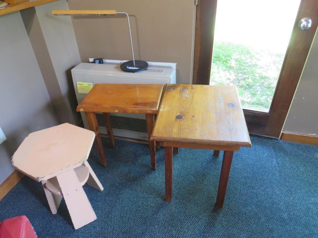 (3) End Tables (1 of 4)