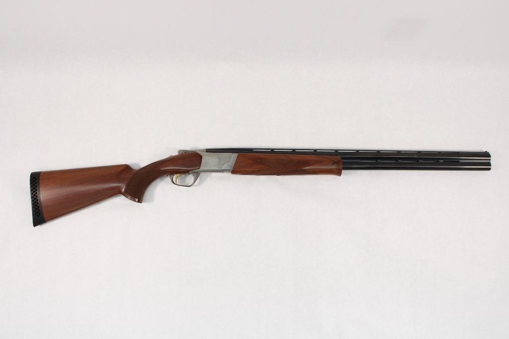 Browning Cynergy Over/Under Shotgun: s.n.. 04290MP132, 12 Ga., 28" ventilated rib barrels, 3.5" chamber, with (3) assorted choke tubes, ejectors, 14.25" length of pull, with Browning fitted hard case. Modern (24-0427)
