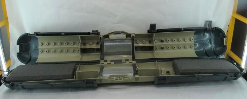 Pack-A-Pull Hard Fishing Rod Case (1 of 7)