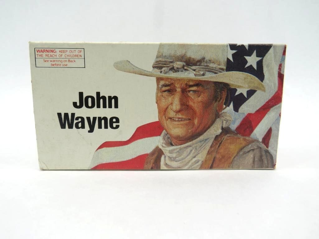 (1) Box of Winchester John Wayne .32-40 Cartridges (1 of 2)