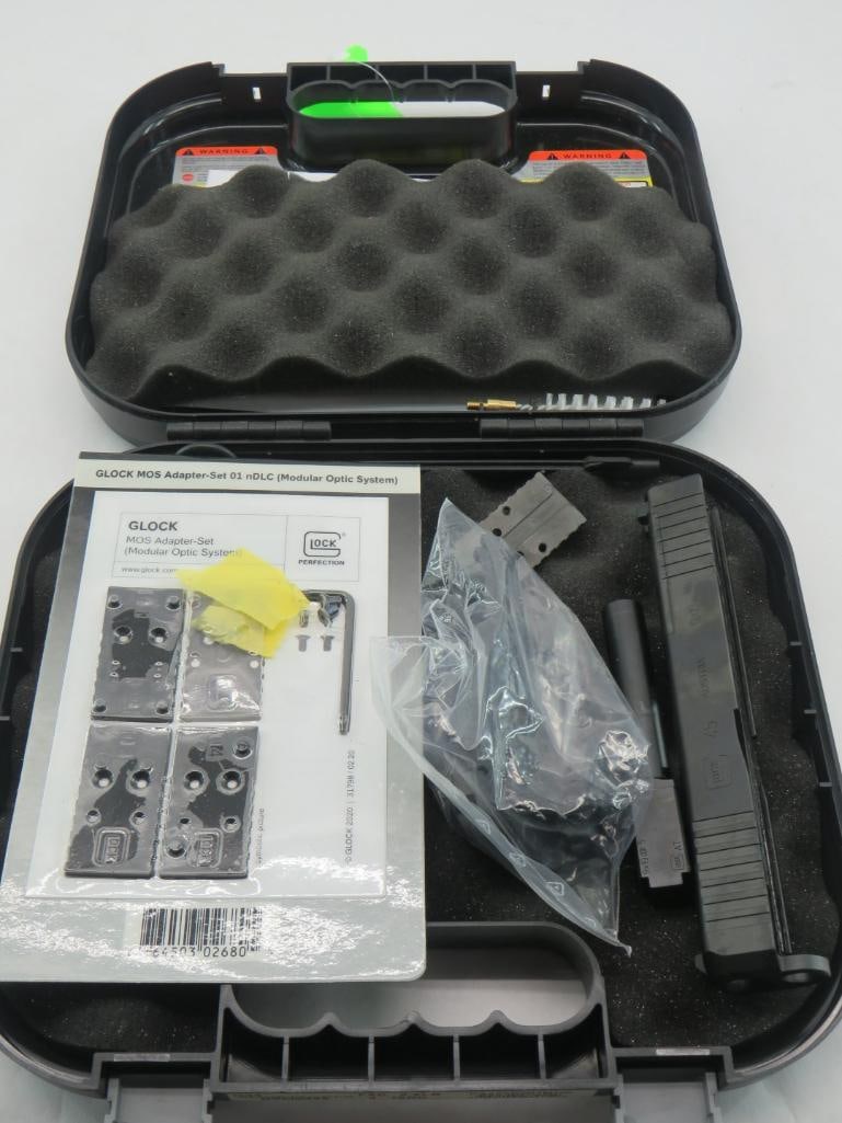 Glock Model 45 9mm Slide and Barrel in Glock Hard Case (1 of 5)