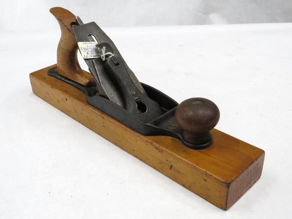 Stanley Rule & Level Co. No.27 (1 of 4)