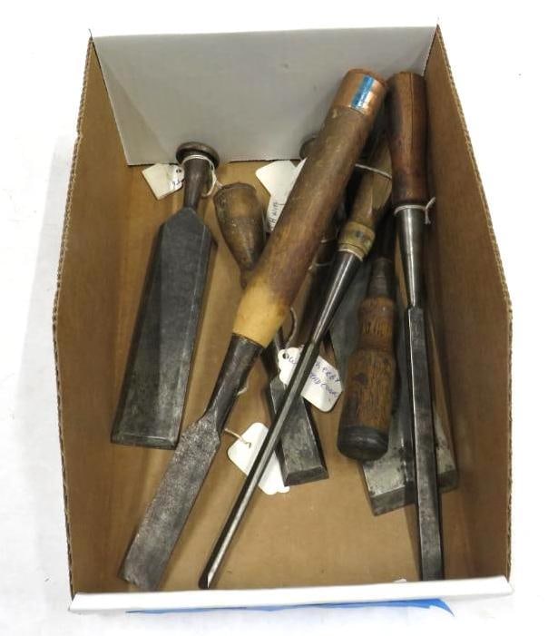 (8) Asst. Wood Chisels (1 of 6)