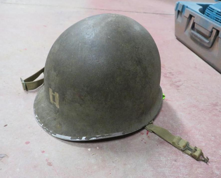 WWII Steel Military Helmet (1 of 4)