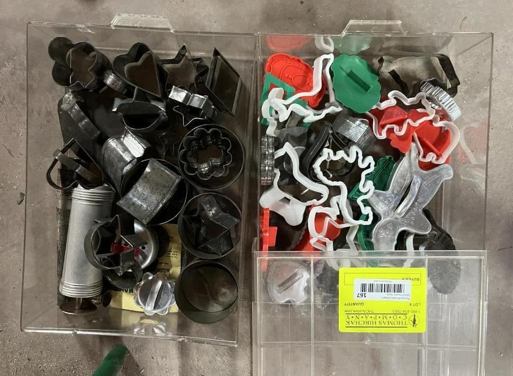 Asst. Vintage & Modern Tin & Poly Cookie Cutters (1 of 3)